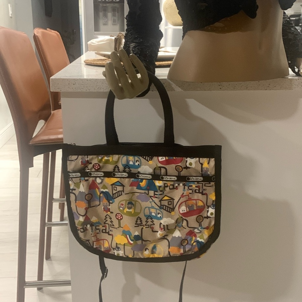 Lesportsac bag